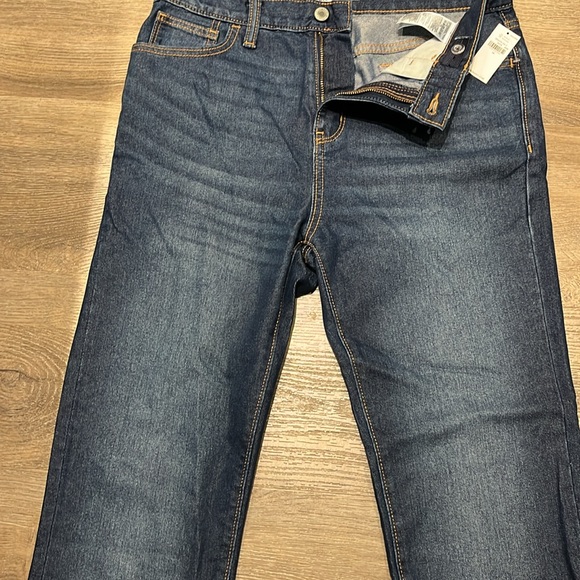Old Navy slightly faded denim boys size 18 skinny jeans - Picture 3 of 4